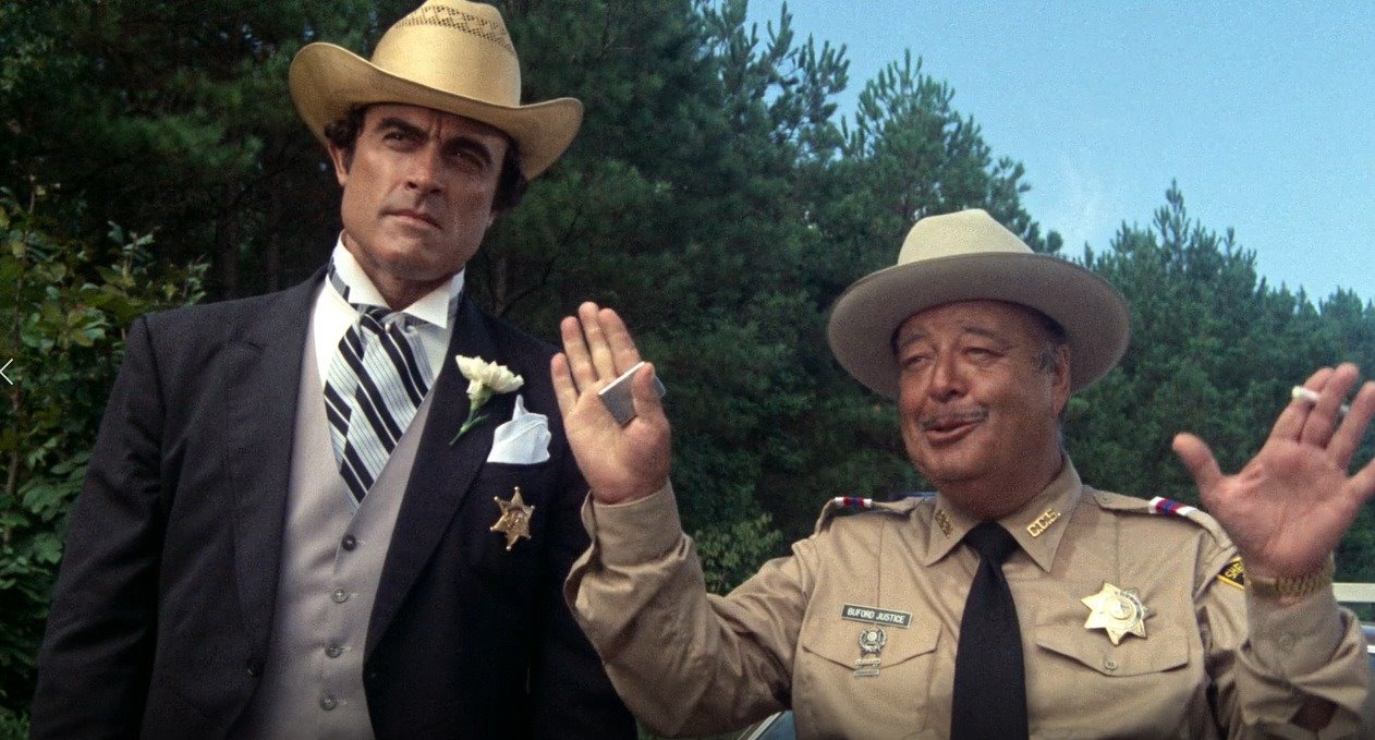 Unveiling the Unforgettable Sheriff: Behind the Scenes of Filming Sheriff Buford T. Justice's Introduction and Memorable Moments in Smokey and the Bandit.